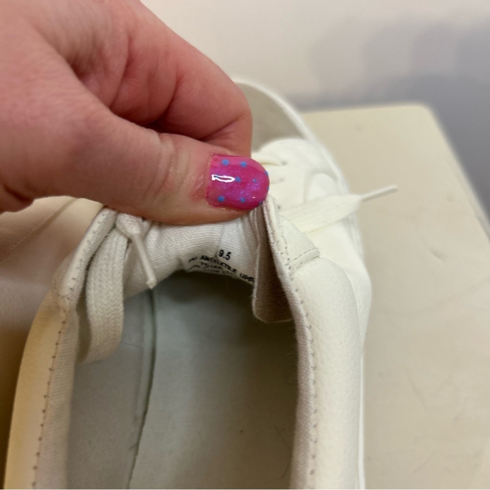 Express Women’s White and Taupe Color block Snake Print Sneakers, Size 9.5 - Picture 6 of 7